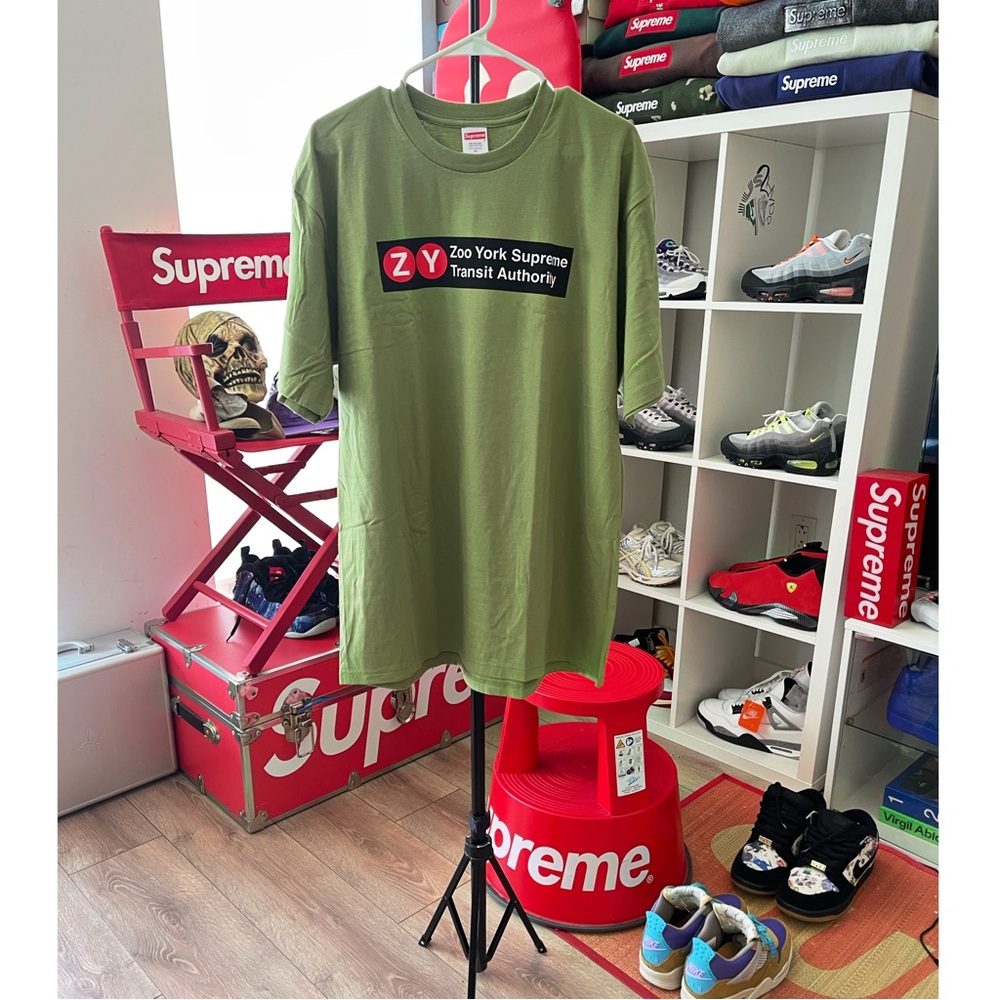 Supreme/ Zoo York Transit Tee “Moss” Brand New